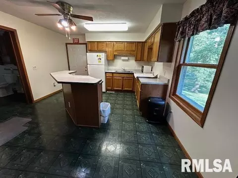 35 Main St, Exeter, IL 62621 photo 9