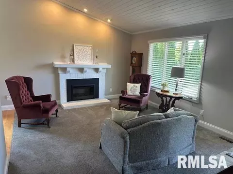 126 Bristol Rd, Springfield, IL 62702 photo 5