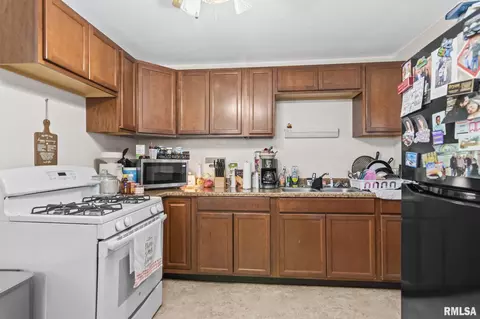 11 Hedge Dr, Springfield, IL 62702 photo 8