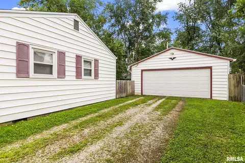 11 Hedge Dr, Springfield, IL 62702 photo 17