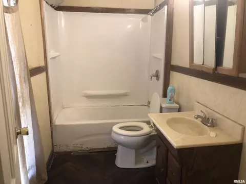 1202 S 4th St, Springfield, IL 62703 photo 3