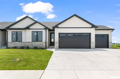 5302 Verdant Ln, Springfield, IL 62711