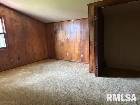 135 Dickinson Rd, Springfield, IL 62704 photo 12