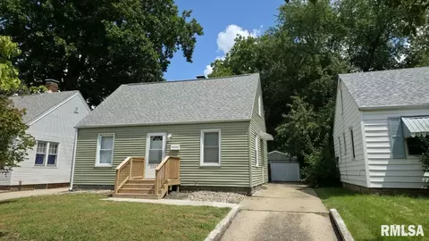 Other - 2662 S 7th St, Springfield, IL 62703 photo 2 of 6
