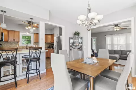 Dining - 1701 S Douglas Ave, Springfield, IL 62704 photo 1 of 4