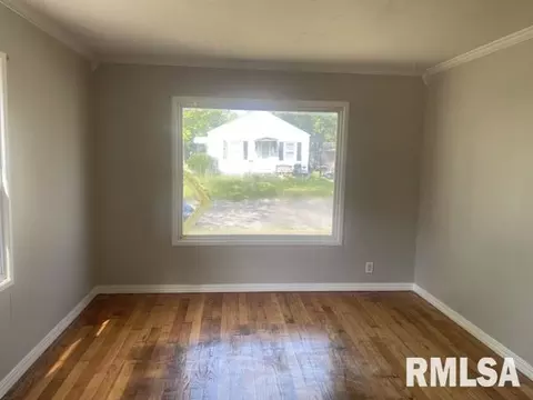 Living - 2104 E Whitmer St, Decatur, IL 62521 photo 1 of 1