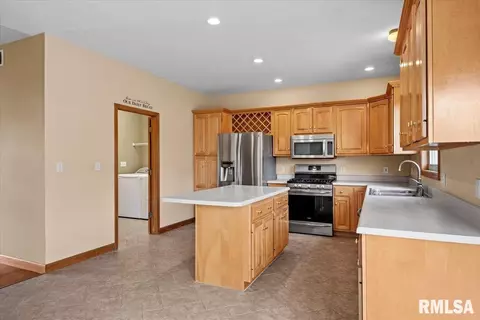 4113 Gaskell Dr, Springfield, IL 62711 photo 15