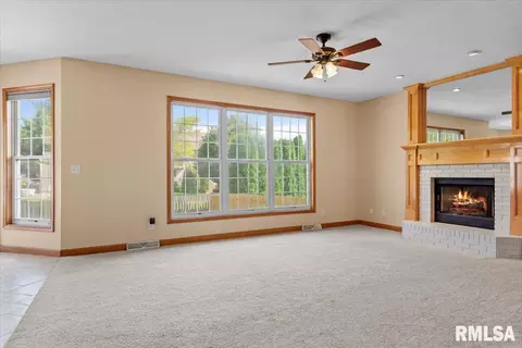 4113 Gaskell Dr, Springfield, IL 62711 photo 9