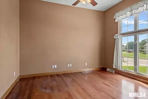 4113 Gaskell Dr, Springfield, IL 62711 photo 21