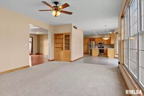 4113 Gaskell Dr, Springfield, IL 62711 photo 11