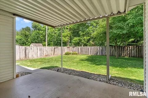 2924 Lakeshire Dr, Springfield, IL 62707 photo 34