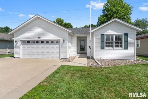 2924 Lakeshire Dr, Springfield, IL 62707