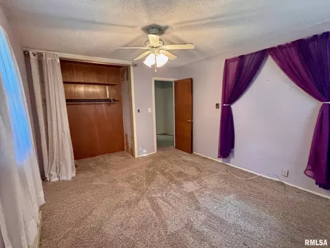 Bedroom - 2146 Yale Blvd, Springfield, IL 62703 photo 2 of 6