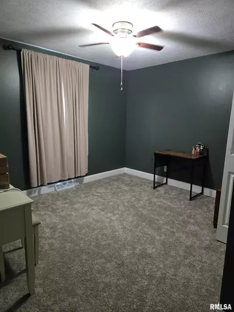 Bedroom - 3009 Terra Ct, Springfield, IL 62707 photo 3 of 3