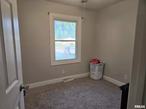 Bedroom - 3009 Terra Ct, Springfield, IL 62707 photo 2 of 3