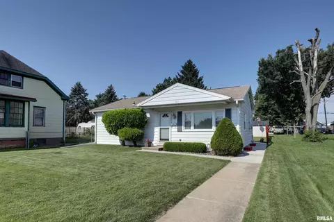1415 N 10th St, Quincy, IL 62301