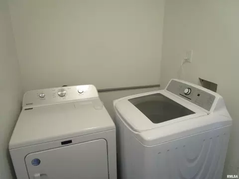 Other - 1617 N Peoria Rd, Springfield, IL 62702 photo 8 of 20