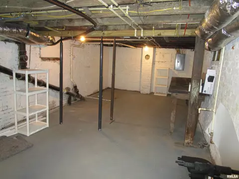 Other - 1617 N Peoria Rd, Springfield, IL 62702 photo 19 of 20