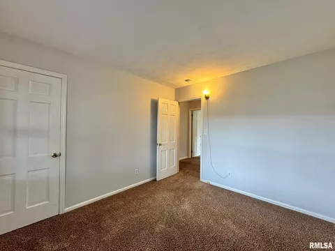 Bedroom - 24012403 Lynnhaven Rd, Springfield, IL 62704 photo 2 of 4