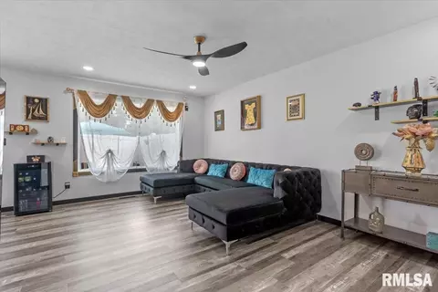 Other - 1803 Wren Dr, Springfield, IL 62703 photo 4 of 12