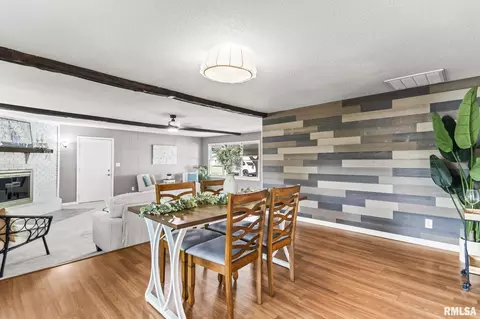 Dining - 415 E Spruce St, Chatham, IL 62629 photo 2 of 4