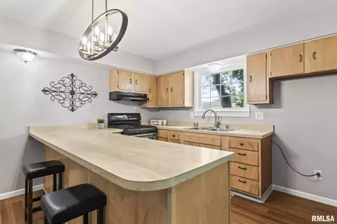 Kitchen - 415 E Spruce St, Chatham, IL 62629 photo 1 of 2
