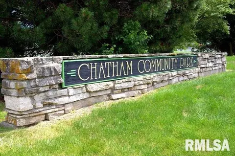 View/Area - 415 E Spruce St, Chatham, IL 62629 photo 1 of 1