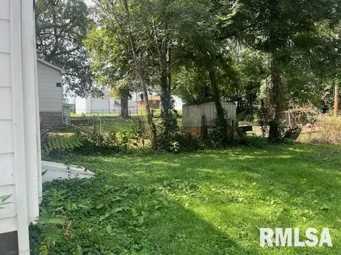 609 N Columbia Ave, Springfield, IL 62702 photo 10