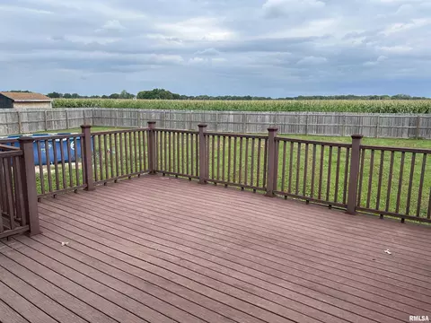 Exterior - 806 Bitterroot Ct, Athens, IL 62613 photo 1 of 1