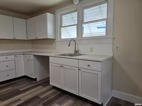 Kitchen - 3324 S 2nd St, Springfield, IL 62703 photo 1 of 2