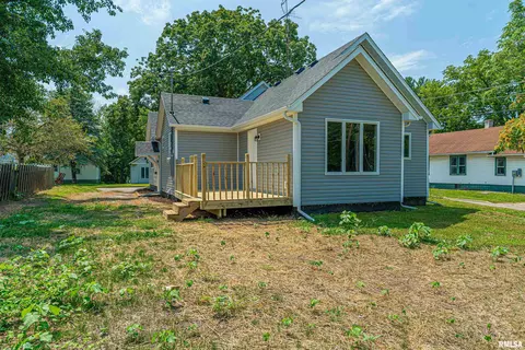 660 6th St, Lincoln, IL 62656 photo 20