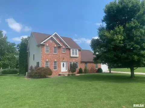 1100 Heritage Rd, Jacksonville, IL 62650