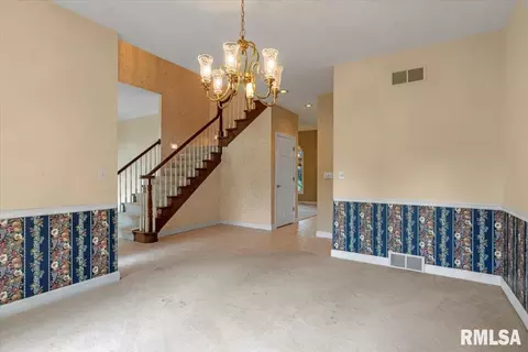 7216 Wentworth Dr, Springfield, IL 62711 photo 9