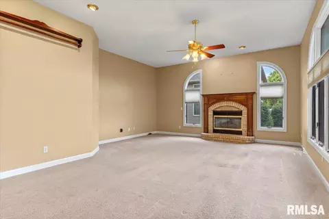 7216 Wentworth Dr, Springfield, IL 62711 photo 11