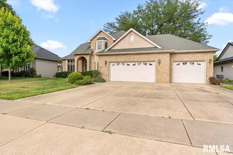 7216 Wentworth Dr, Springfield, IL 62711 photo 3