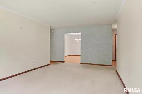 3220 Haviland Dr, Springfield, IL 62704 photo 8