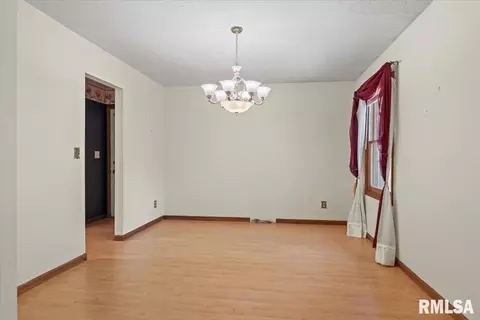 3220 Haviland Dr, Springfield, IL 62704 photo 9