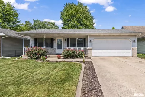 2905 Dunwich Ave, Springfield, IL 62702