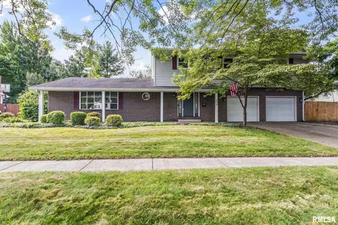 154 Doral Dr, Springfield, IL 62704