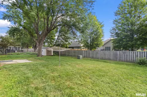 212 Golf Rd, Springfield, IL 62704 photo 33