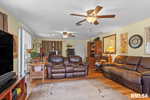 1027 Hoechester Rd, Springfield, IL 62712 photo 25