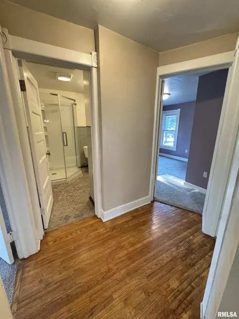305 E Washington St, Avon, IL 61415 photo 26