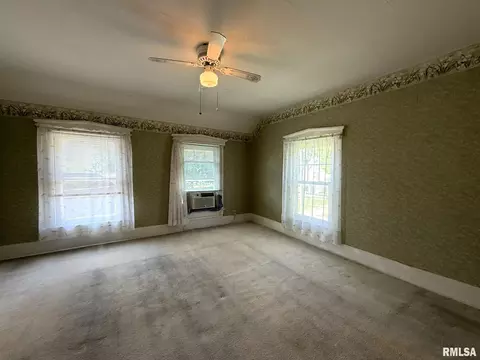 Bedroom - 124 S Joy St, Oneida, IL 61467 photo 2 of 13