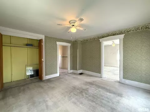 Bedroom - 124 S Joy St, Oneida, IL 61467 photo 4 of 13