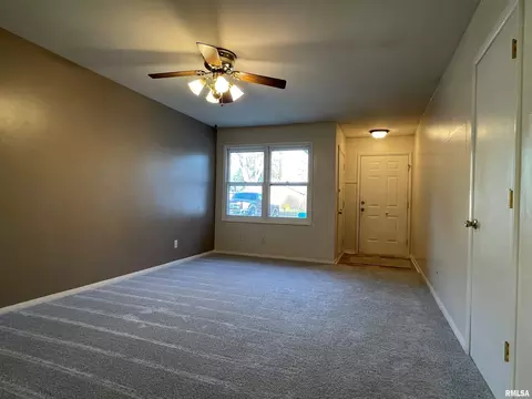 4149 Pickfair Rd, Springfield, IL 62703 photo 10