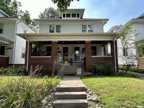 700 702 W Fayette Ave, Springfield, IL 62704