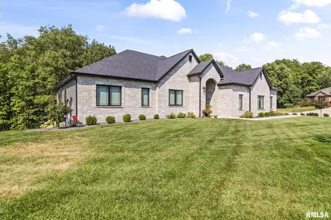 3833 Calla Lily Ln, Springfield, IL 62711 photo 2