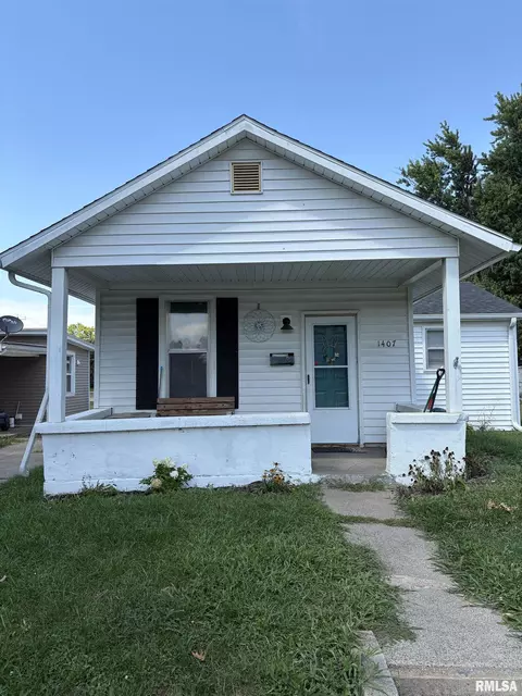 1407 Cherry St, Quincy, IL 62301