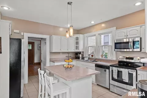 910 S Macarthur Blvd, Springfield, IL 62704 photo 12