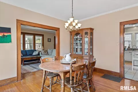 910 S Macarthur Blvd, Springfield, IL 62704 photo 15